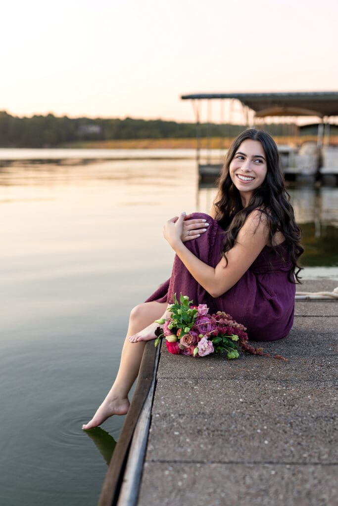 Arkansas Senior girl at Bella Vista Lake 